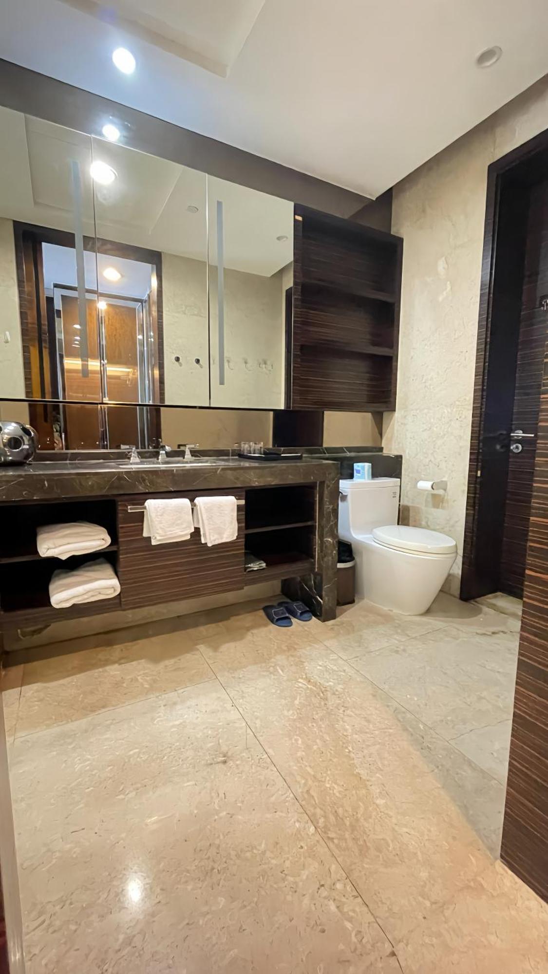 Guangzhou Xing Yi International Apartment - Poly World Branch מראה חיצוני תמונה